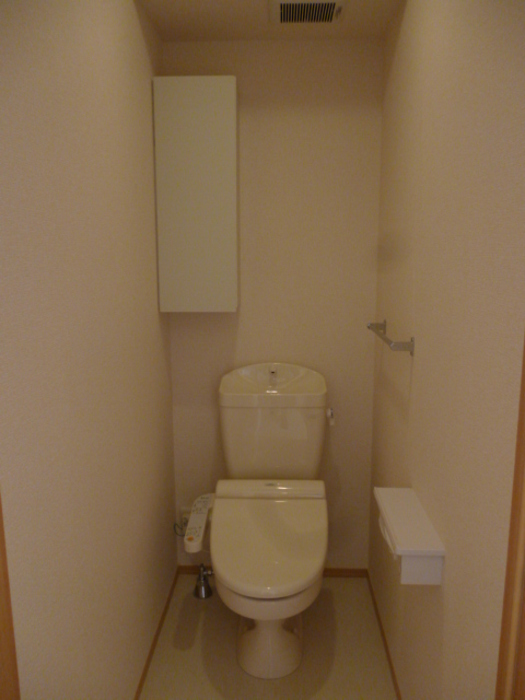 トイレ　※他部屋参考写真