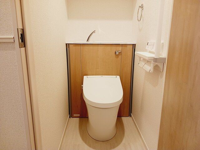 西武池袋線 東久留米駅 徒歩13分 2階建 築2年のトイレ写真