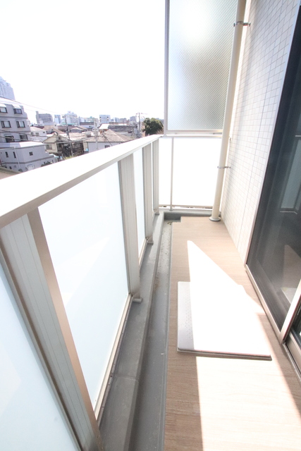 バルコニー　※別室参考写真