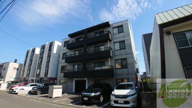 建物外観　札幌市北区北三十二条西「ル・ファールＮ３２」