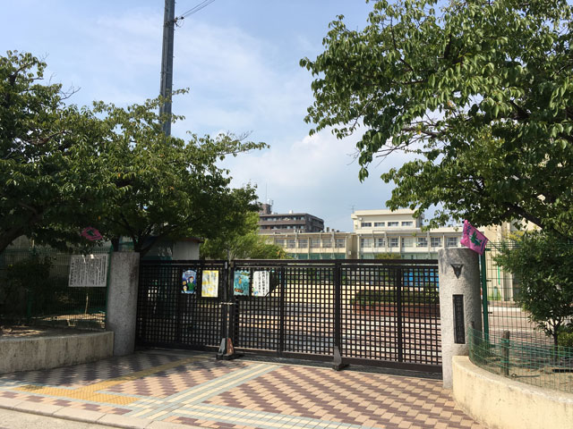 小学校　豊中市立豊島小学校（小学校）まで1180m
