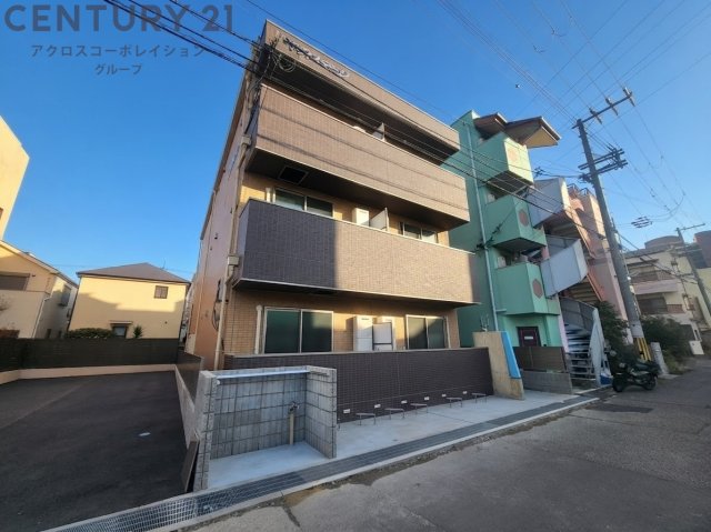 建物外観　安心のオートロック付きです♪