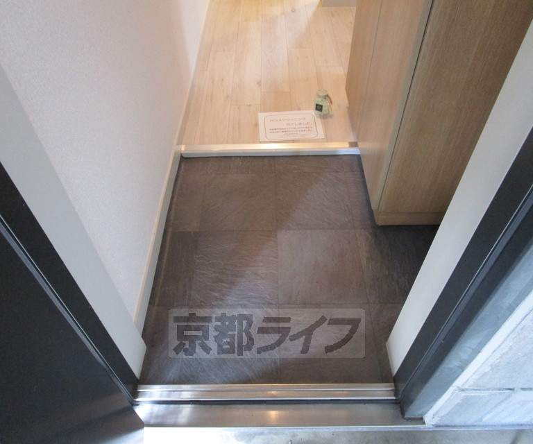 玄関　玄関です。