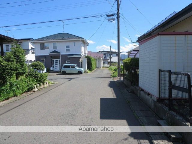その他　周辺道路（その他）まで0m