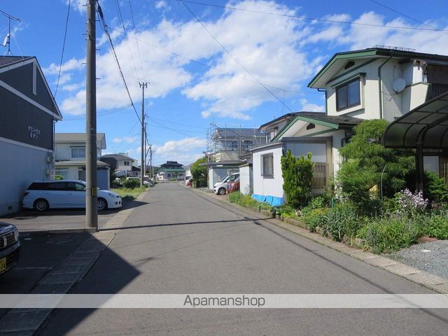 その他　周辺道路（その他）まで0m