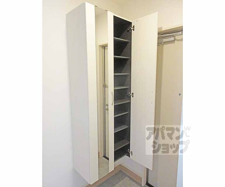 収納　大容量のシューズボックス・