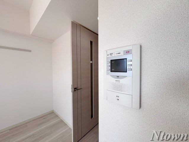セキュリティ　モニター付きインターホンです