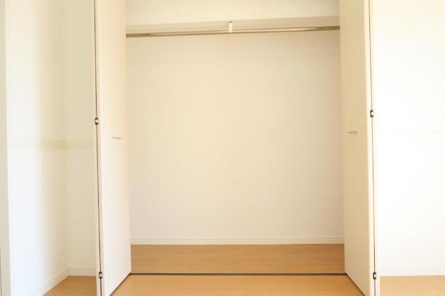 収納　クローゼット