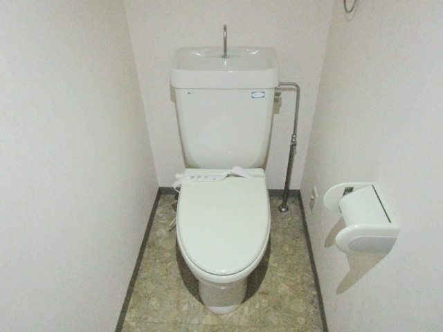 ヒルクレストアツギのトイレ写真