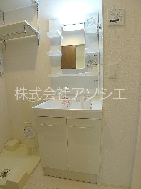 洗面設備　独立洗面台