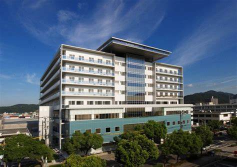 病院　社会医療法人里仁会興生総合病院（病院）まで1812m