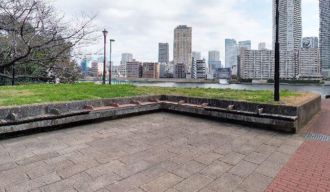 公園　はとば公園（公園）まで167m