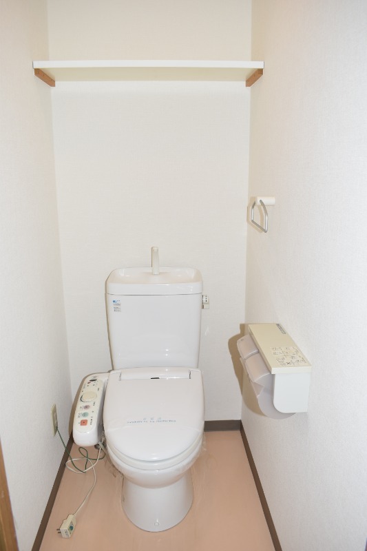 メゾンルシエールのトイレ写真