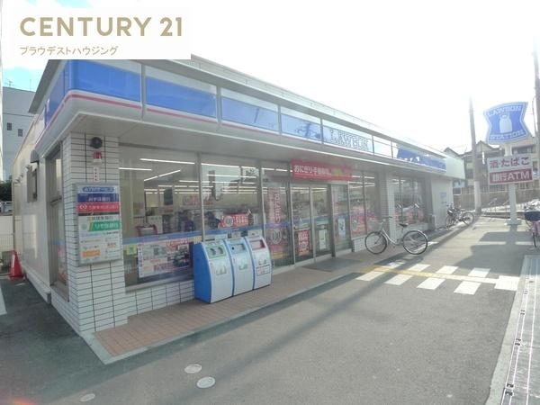 コンビニ　ローソン城東永田四丁目店（コンビニ）まで327m