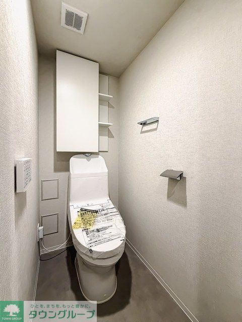 トイレ　※写真は同タイプ住戸です。