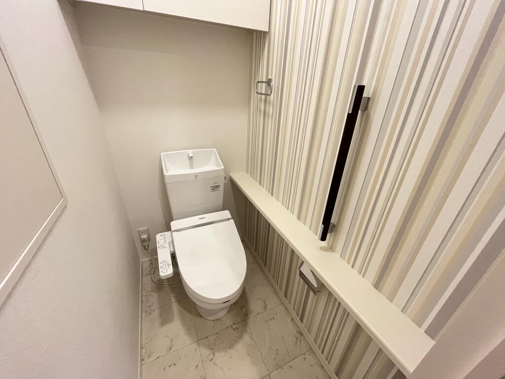ロイヤルコートハウスのトイレ写真