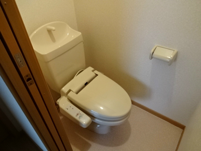 フィオーレA棟のトイレ写真