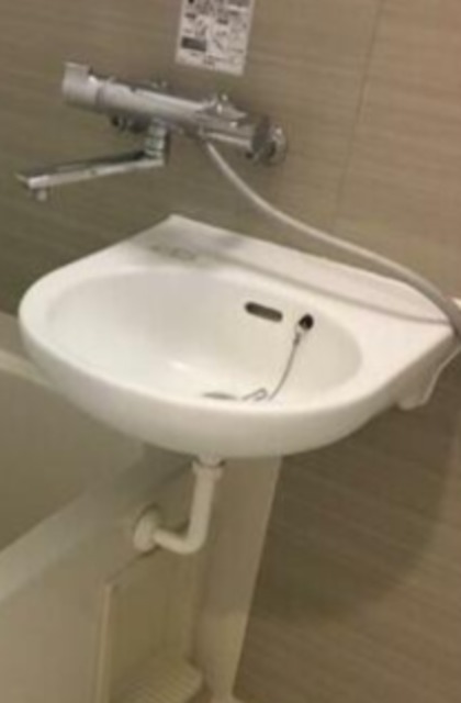 洗面設備　反転タイプ