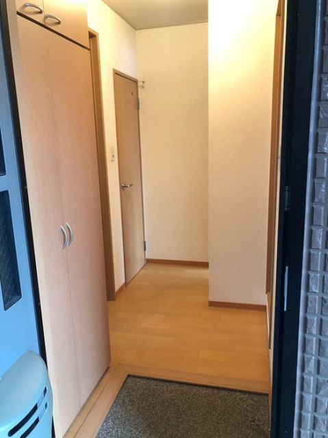 ラフィネ安芸 弐番館の玄関写真