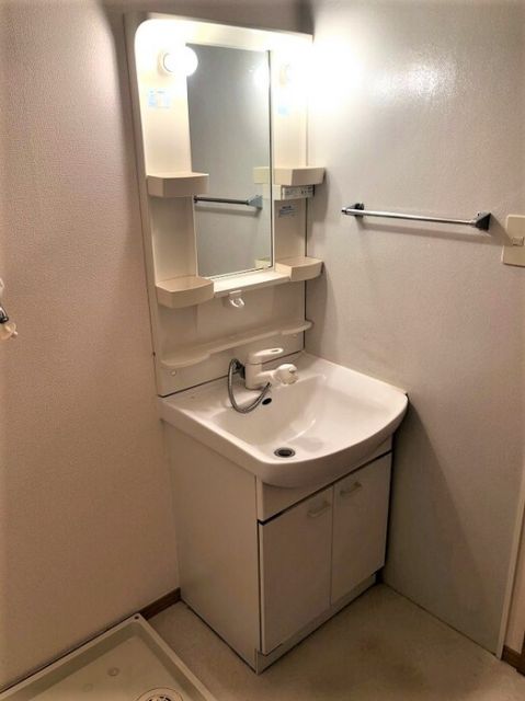 ラフィネ安芸 弐番館の内装写真