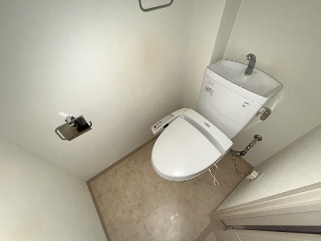 トイレ　コンパクトで使いやすいトイレです