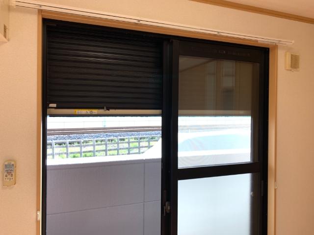 その他　窓シャッター