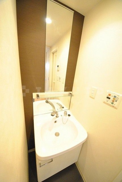プレサンス難波EASTモダニティの内装写真