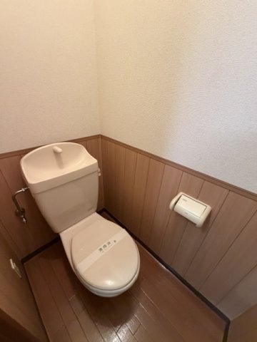 FULL HOUSEのトイレ写真