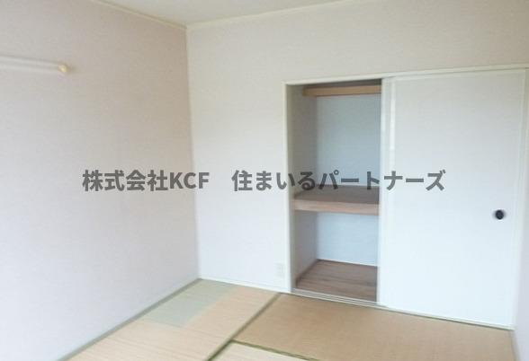 その他部屋・スペース　和室、ちょっとしたくつろぎスペースにいかがでしょうか 外はこ