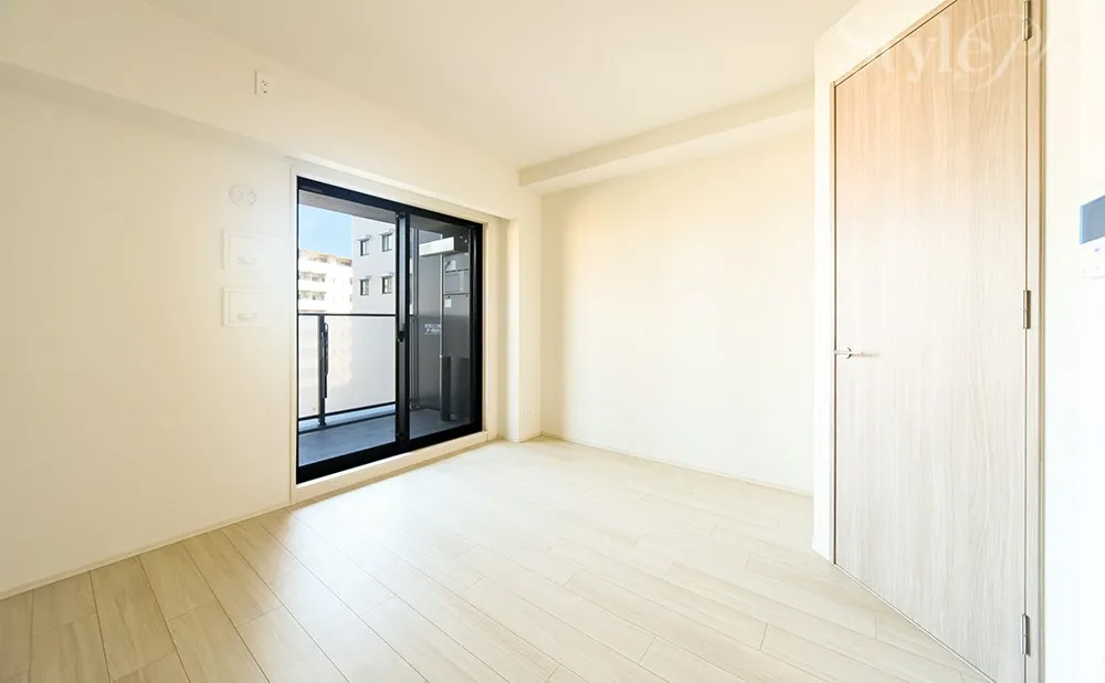オープンレジデンシア名古屋駅THE COURTの居間写真