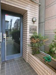 東京メトロ千代田線 千駄木駅 徒歩2分 4階建 築37年の外観写真