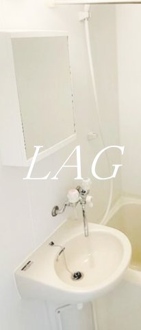 洗面設備　洗面台です。