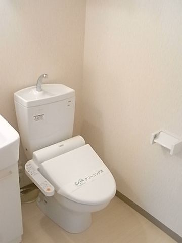 トイレ　★★ウォシュレット付き★★