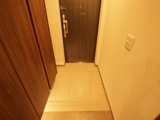 玄関　※他のお部屋の参考写真です※