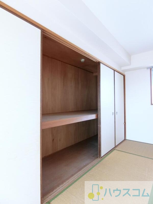 コンプリーション5の内装写真