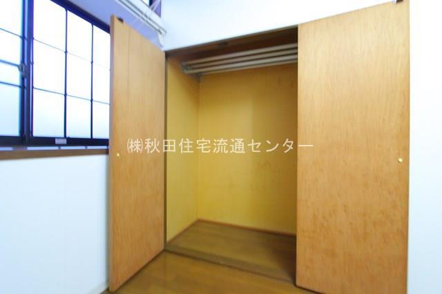 レジェンド南IIの内装写真