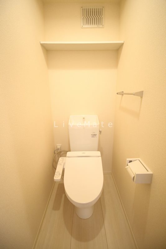 シャトームートンのトイレ写真