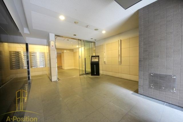地下鉄谷町線 南森町駅 徒歩3分 15階建 築24年の外観写真