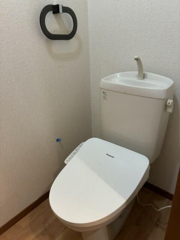 グランドガーデンOMIYAのトイレ写真