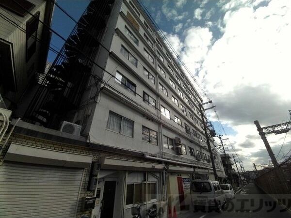 メゾン千里山の外観写真