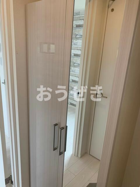 ハーモニーテラス栗原IIIの玄関写真