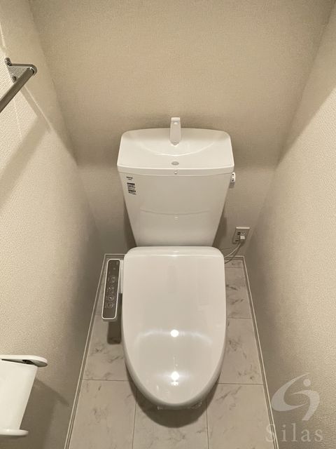 阪急神戸線 武庫之荘駅 徒歩10分 3階建 築5年のトイレ写真