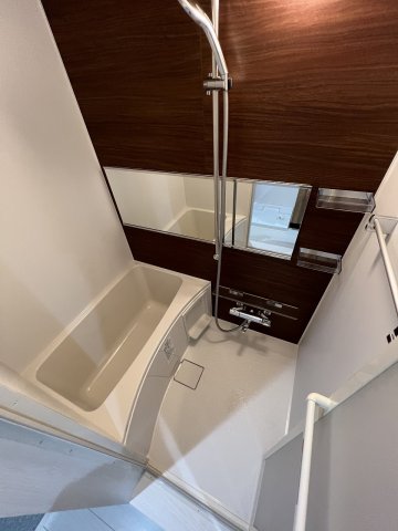 バス・シャワールーム　バス・トイレ別です