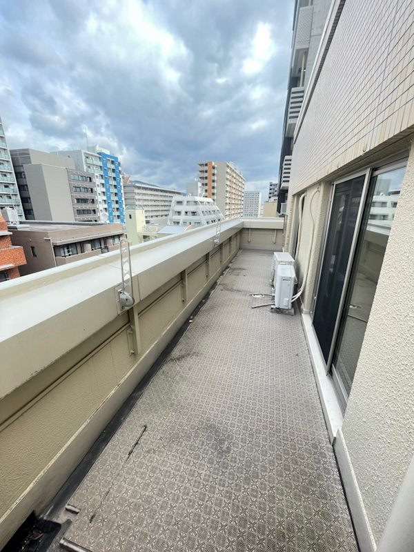 クラウンビルレジオン三宮の内装写真