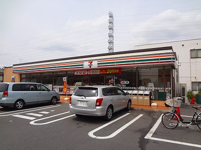 コンビニ　セブンイレブン（コンビニ）まで453m