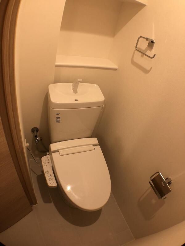 トイレ　シンプルで使いやすいトイレです