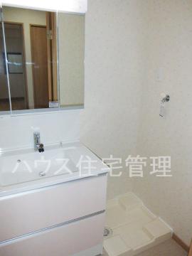洗面設備　洗髪洗面化粧台
