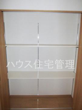 収納　クローゼット