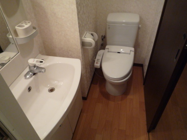 ＪＲ京浜東北線 蕨駅 徒歩3分 11階建 築20年のトイレ写真