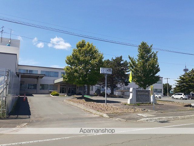 ＪＲ富良野線 上富良野駅 徒歩12分 2階建 築2年の周辺写真